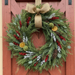 Rustic Christmas Wreath Ideas That Bring Warmth To Your Holiday Home
